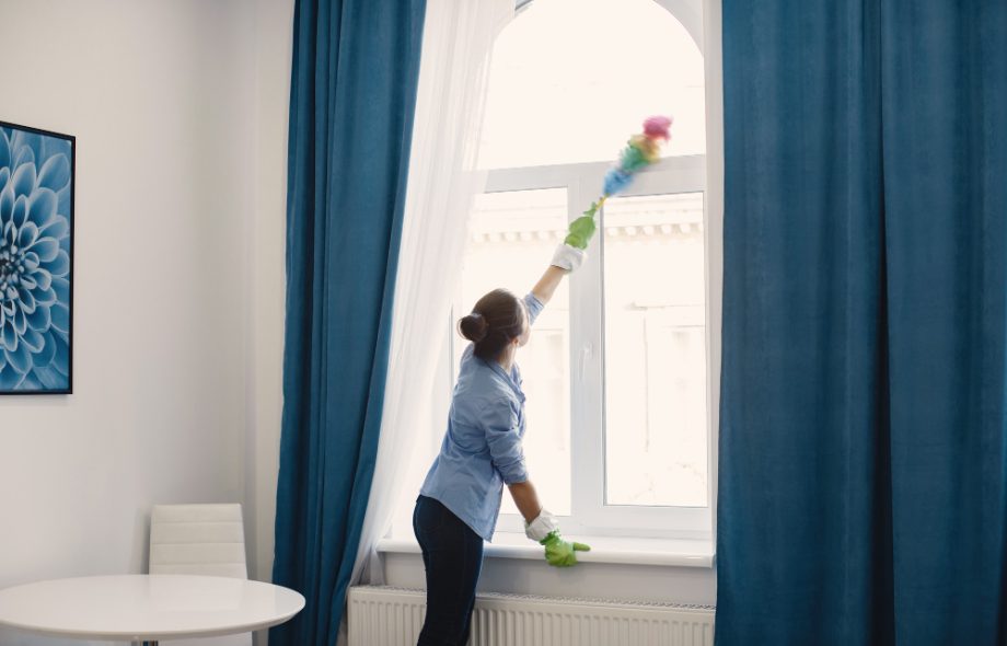Interior window cleaning
