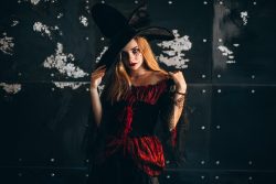 women’s gothic clothing