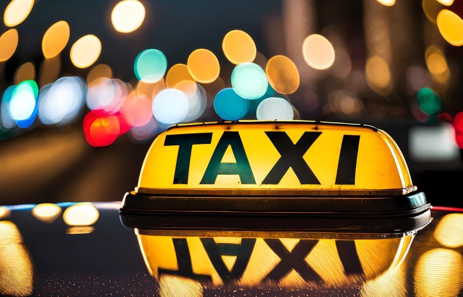 Taxi to Luton Airport