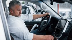 Taxi to Luton Airport